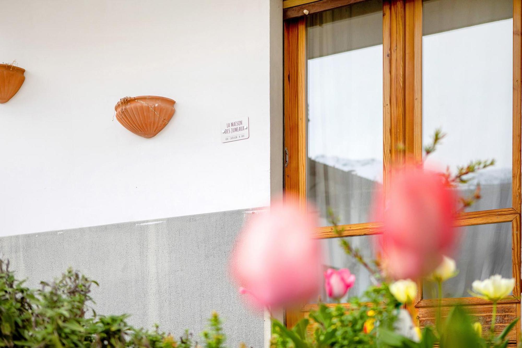 La Maison Des Jumeaux Chatillon Exterior photo